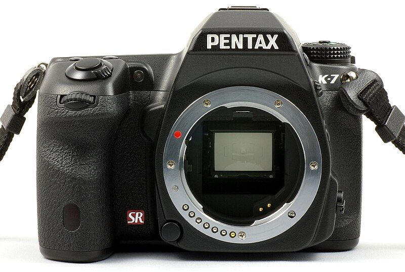 File:PentaxK7 1.jpg