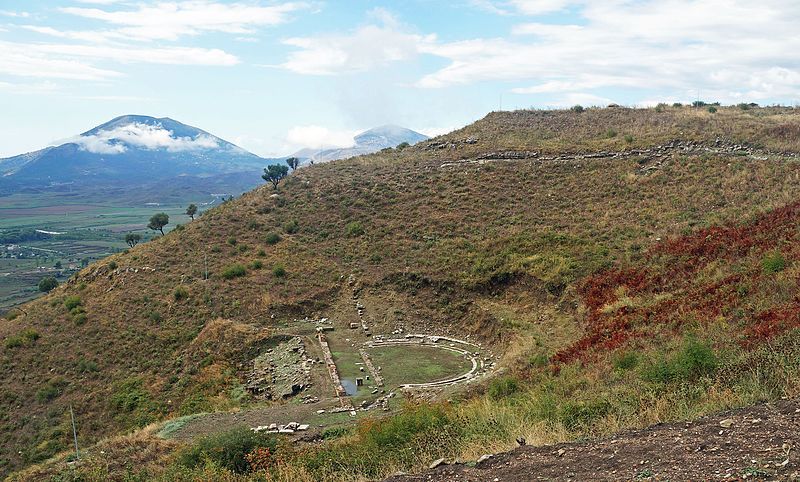 File:Phoinike Theatre.jpg