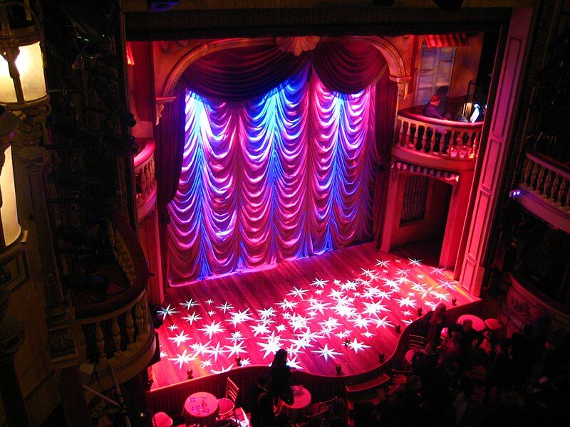 File:PlayhouseTheatreInterior.JPG