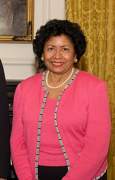 File:Ruth J. Simmons.jpg