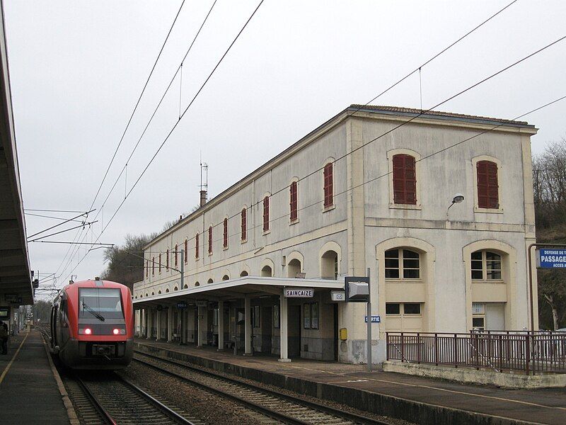 File:Saincaize gare 1.jpg