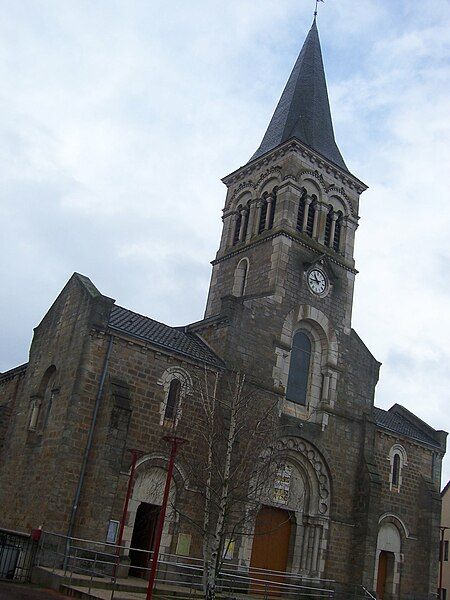 File:SaintVallierChurch.JPG