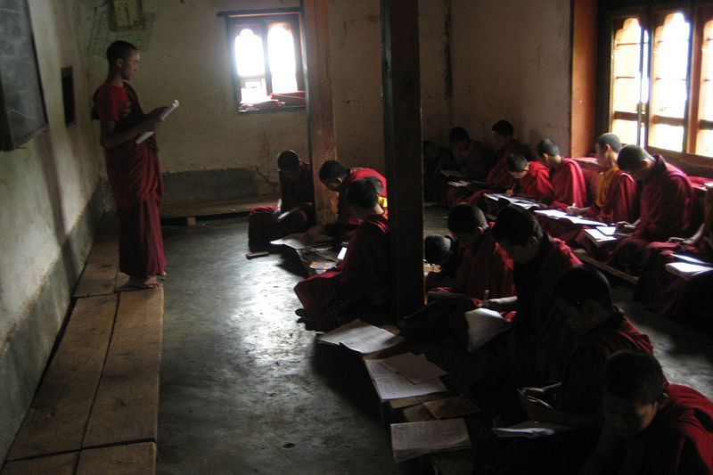 File:Studying Nalanda Bhutan.jpg