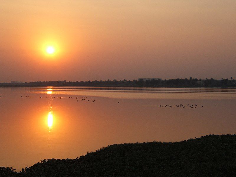 File:Sunset vtr lake.jpg