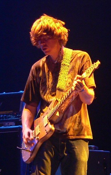 File:Thurstonmoore.JPG