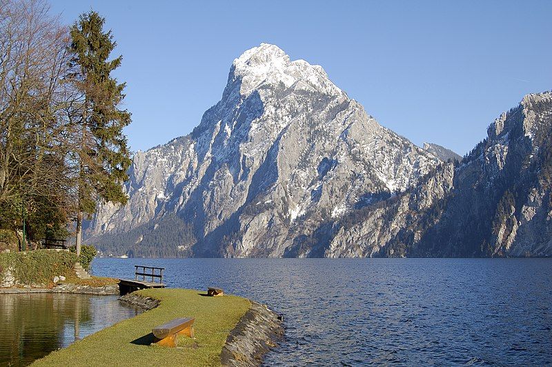 File:Traunstein traunkirchen.jpg