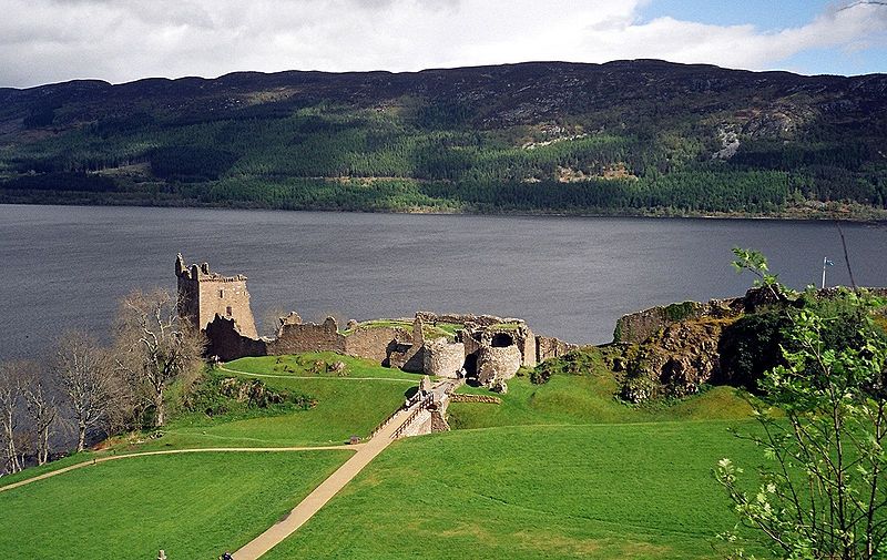 File:UrquhartCastle.jpg