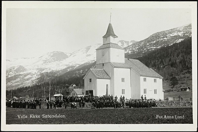 File:Valle Kirke Sætersdalen.jpg