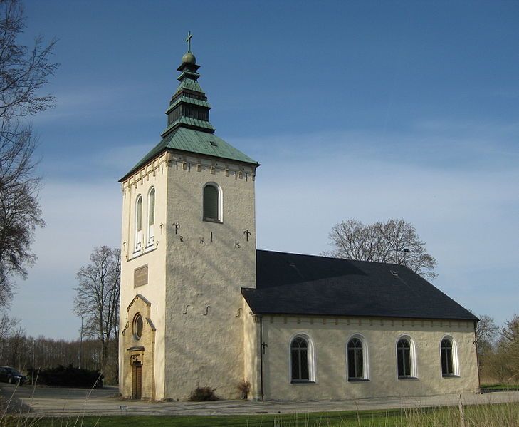 File:Örtofta kyrka 2010.jpg