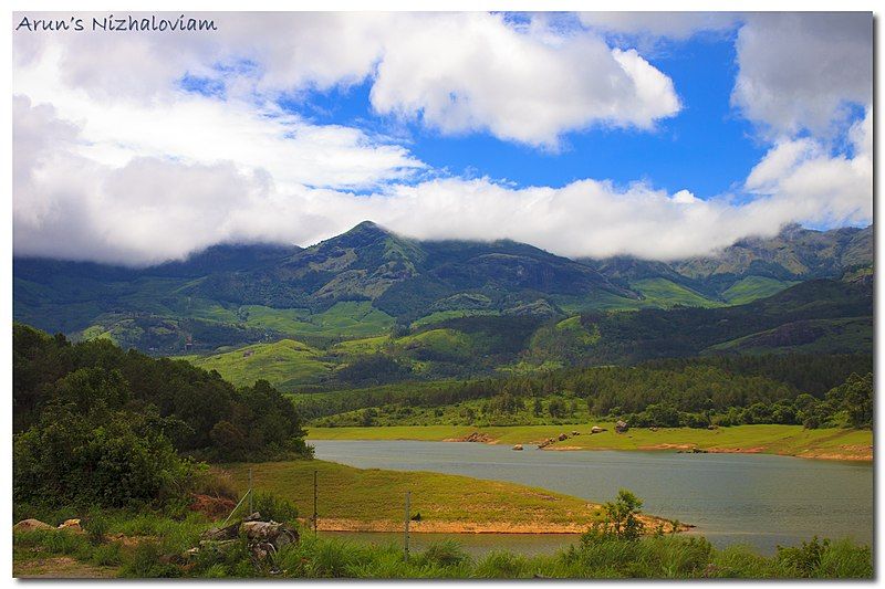 File:Anayirankal Dam Reservoir.jpg