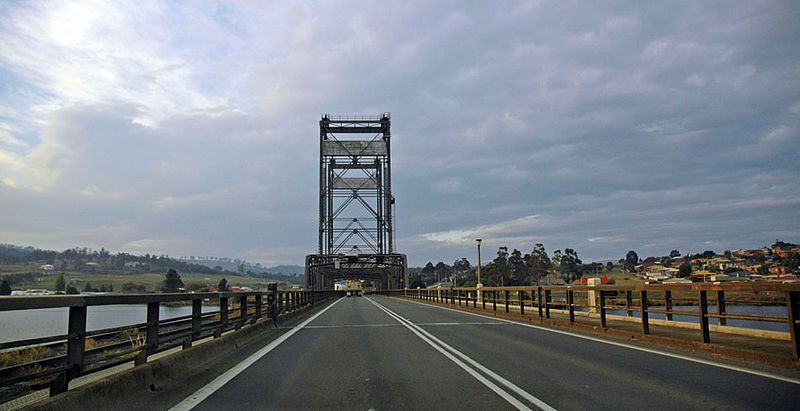 File:Bridgewater bridge.jpg