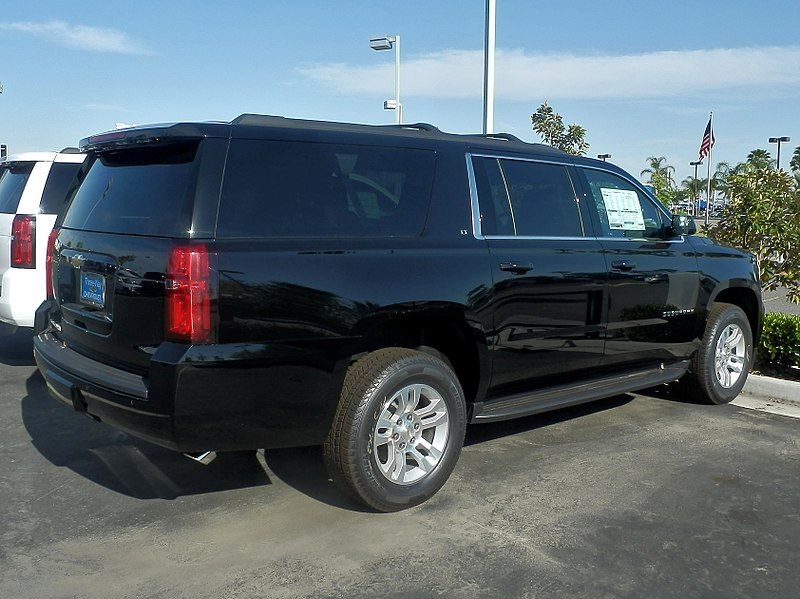 File:Chevrolet Suburban P4250871.jpg