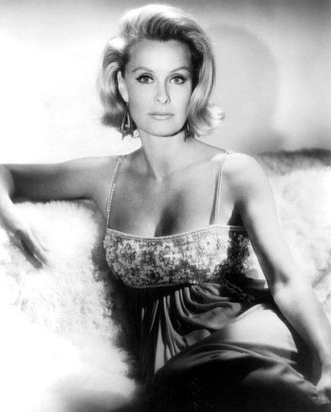 File:Dina Merrill 1968.JPG