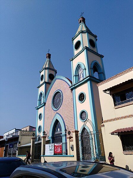 File:Iglesia de Fatima.jpg