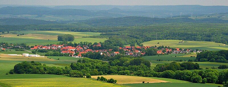 File:Jühnde vom Gaußturm.jpg