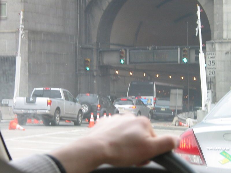 File:Lincoln tunnel 2.JPG