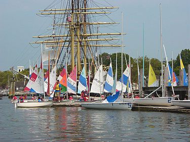 Sailing lessons at Mystic Seaport