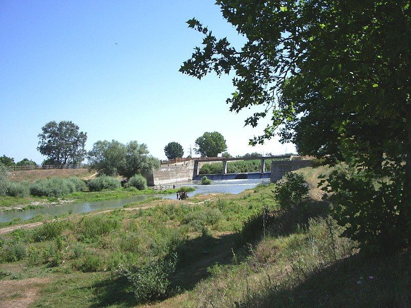 File:Tundzha river.jpg