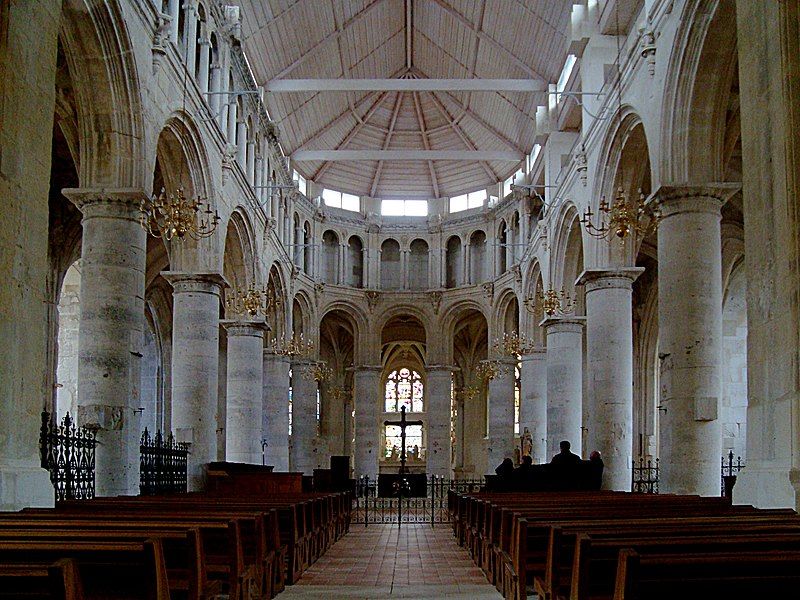 File:Valmont chapelle abbaye.JPG