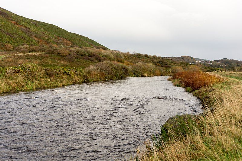 File:Afon Ystwyth.jpg