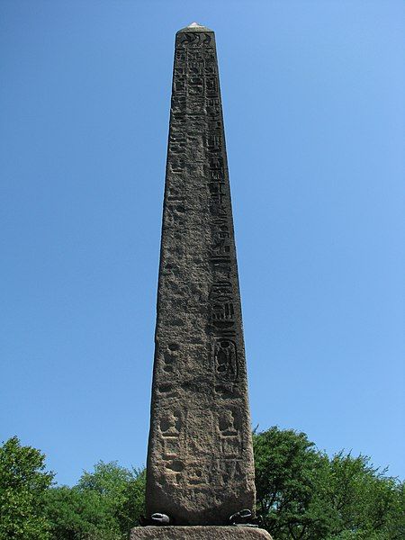 File:Cleopatra's Needle-2.jpg