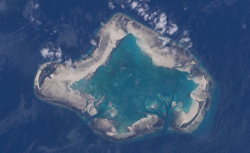 File:Cosmoledo Atoll.JPG