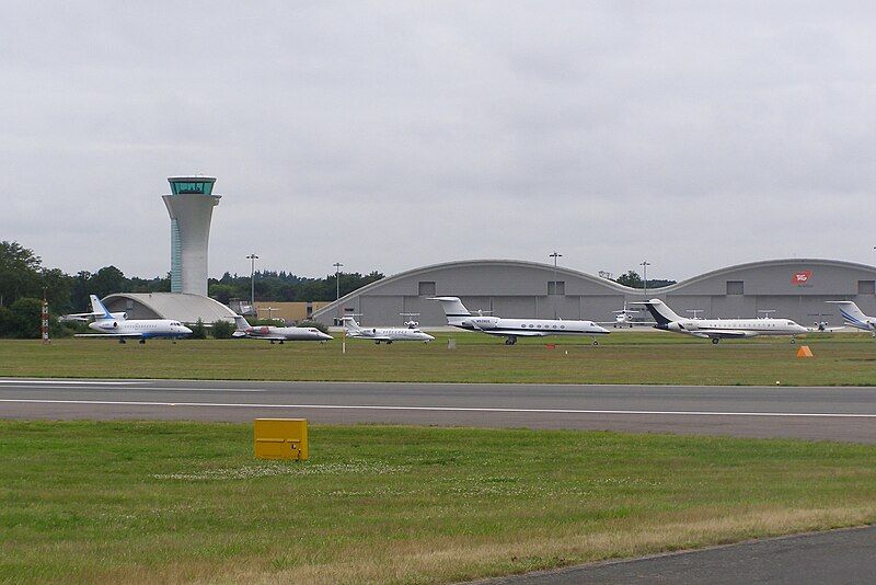 File:Farnborough2008-073.jpg