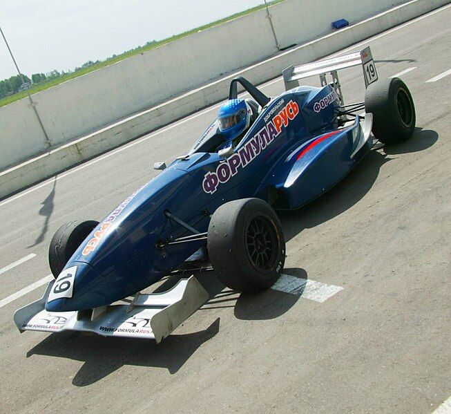 File:FormulaRUS-car.jpg