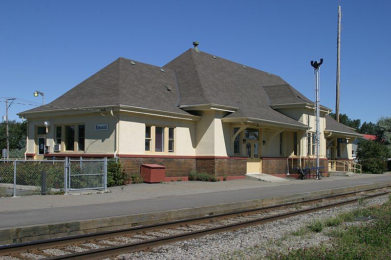 File:Gare Rimouski.jpg