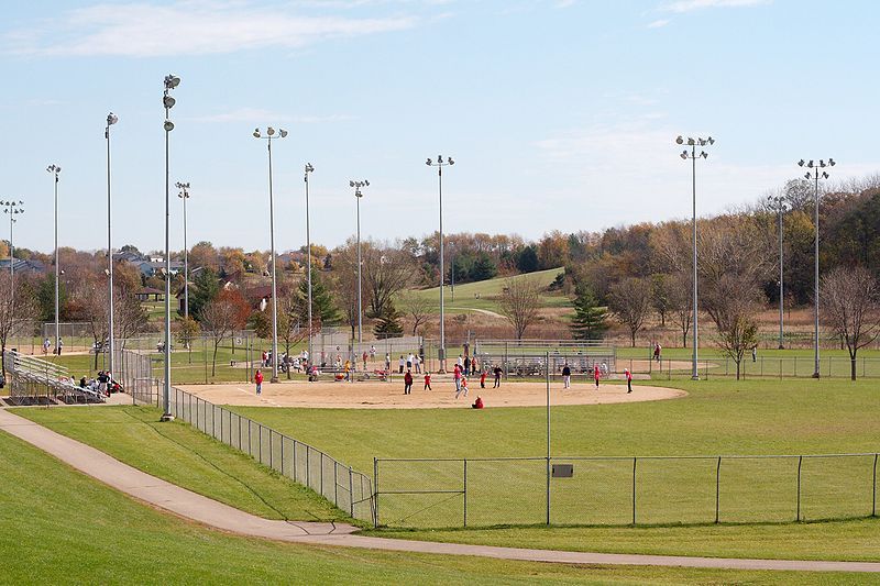 File:Kickball 0644.jpg