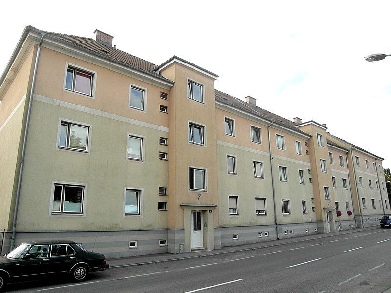 File:Korneuburg-Leobendorferstr12-14.jpg