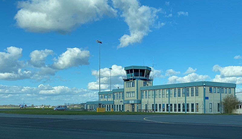 File:LOA ATC Tower.jpg