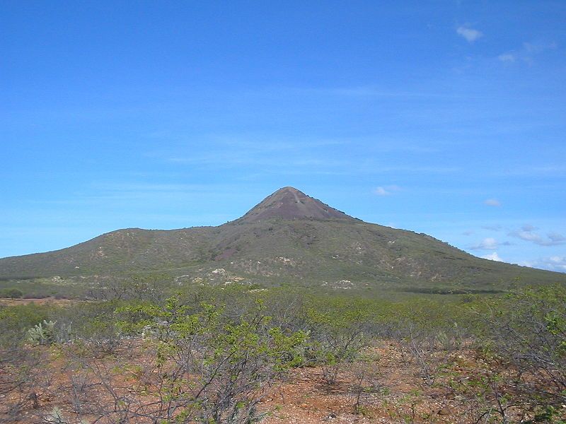 File:Pico-do-Cabugi.jpg