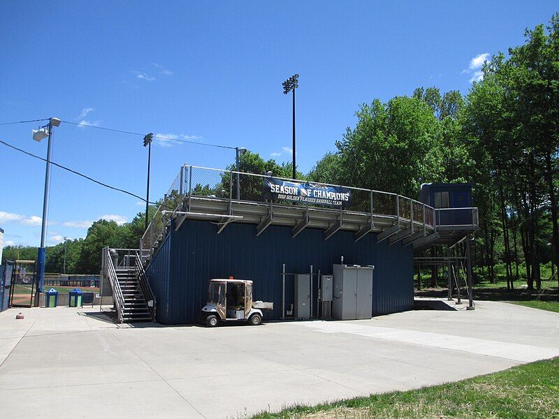 File:Schoonover Stadium rear.JPG