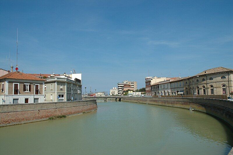 File:Senigallia-misa01.jpg