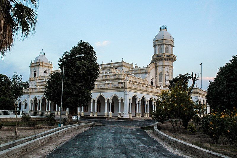 File:Bahawalpur Central Library.jpg