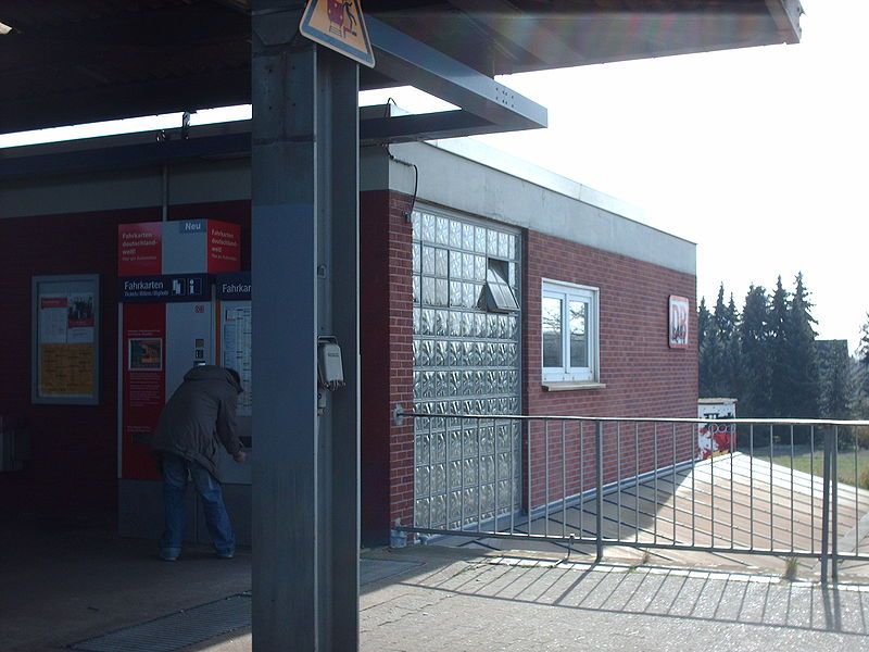 File:Bahnhof Lengerich.jpg