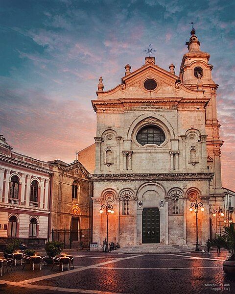 File:Foggia Cattedrale.jpg