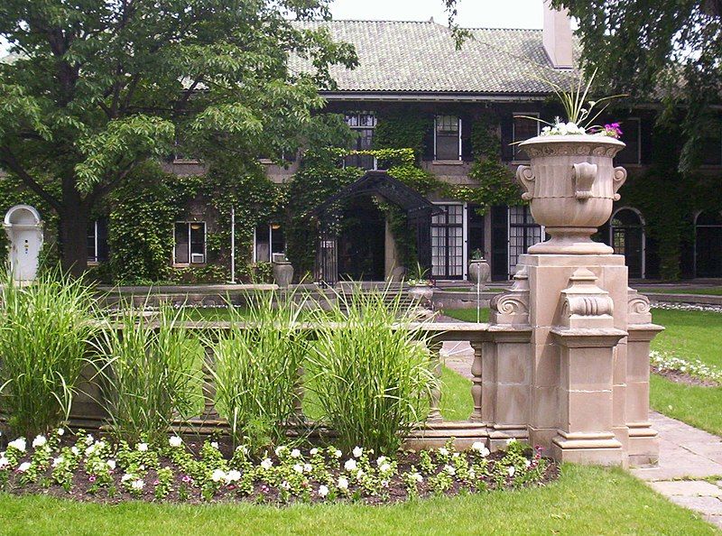 File:Glendon manor.jpg