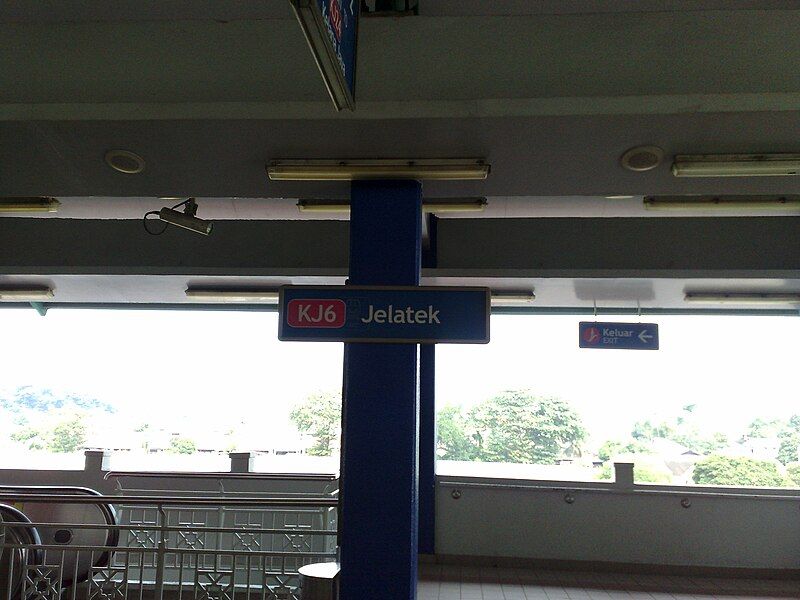 File:Jelatek LRT.jpg