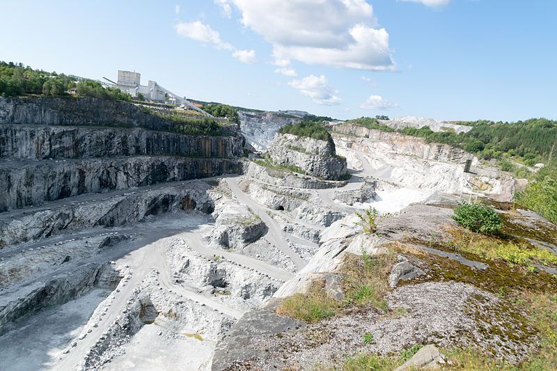 File:Pargas Quarry-24.jpg