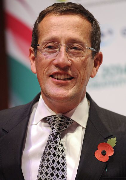 File:Richard Quest 2014.jpg