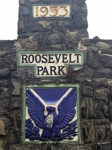 File:RooseveltParkStonemon1933a.jpg