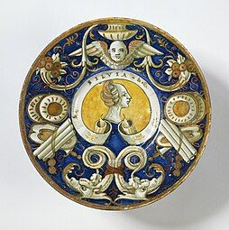 Renaissance cornucopias on a plate, by Giorgio Andreoli, 1531, maiolica, Petit Palais, Paris