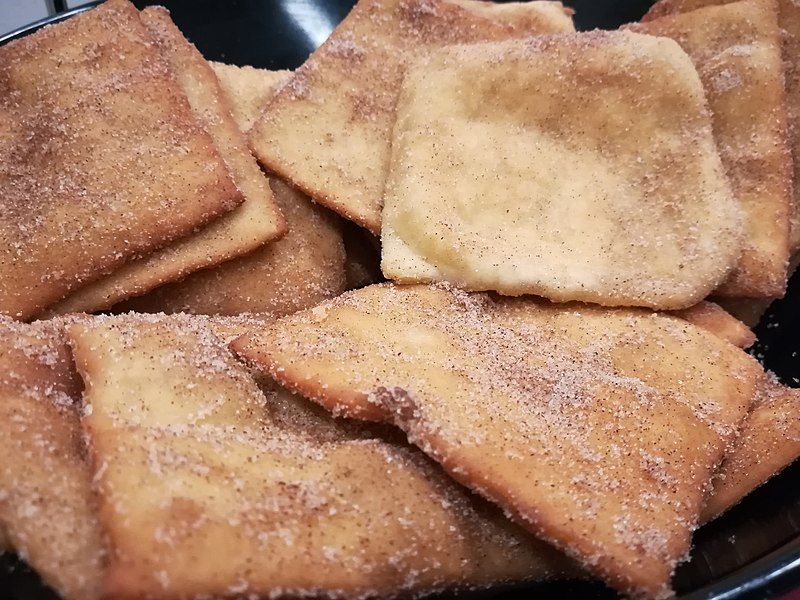 File:Sopapillas.jpg