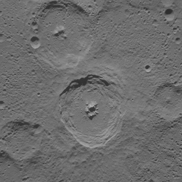 File:Spitteler crater EN1021094094M.jpg