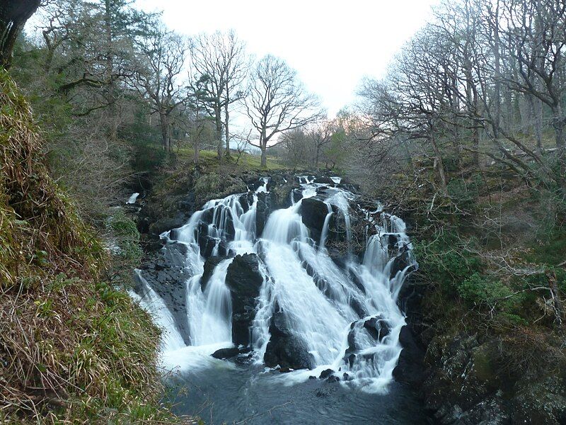 File:Swallow Falls 2.JPG