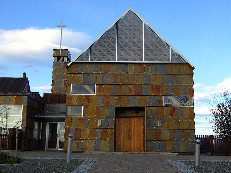 File:Tautra Klosterkirche.jpg