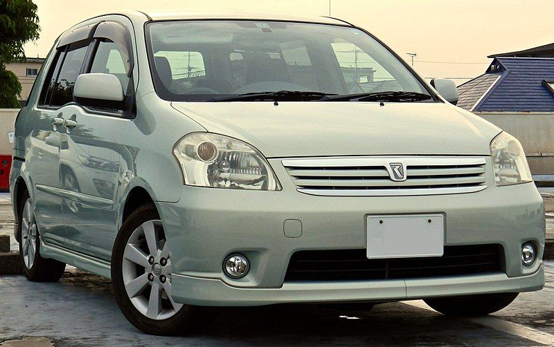 File:Toyota Raum NCZ20.jpg