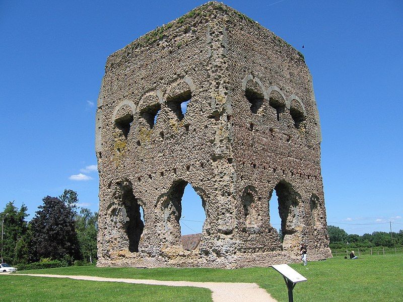 File:Autun TempleJanus JPM.JPG